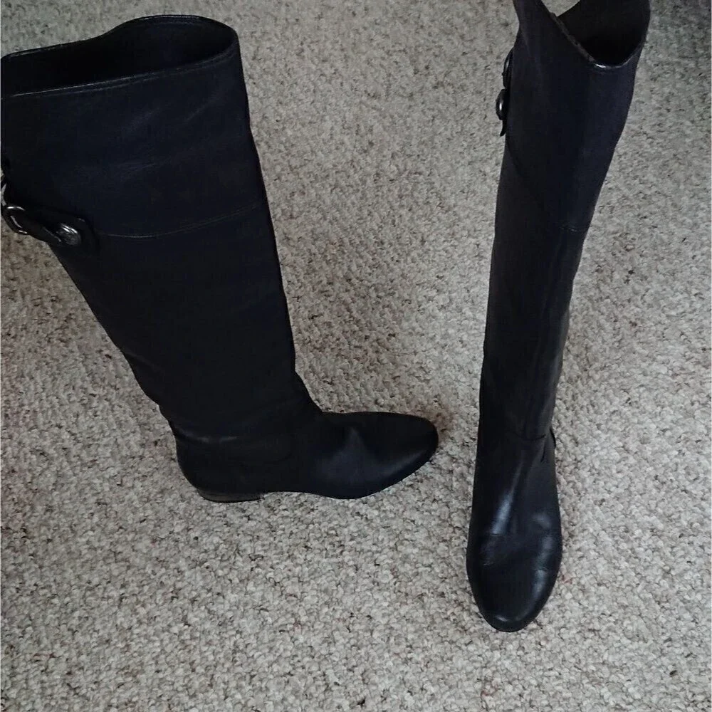 Coach Benita soft leather knee high riding boots size 5.5